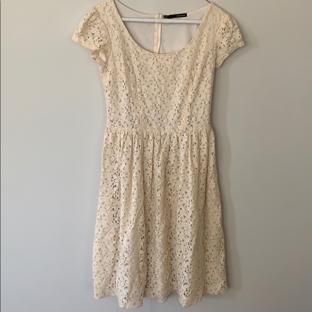 Lace dress